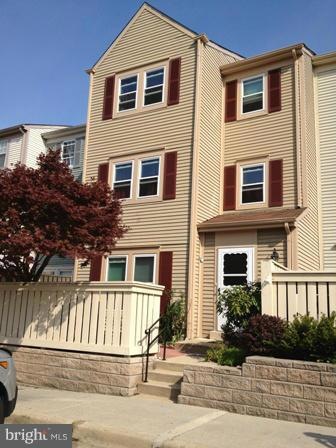 19954 Appledowre Cir, Germantown, MD 20876 - photo 1