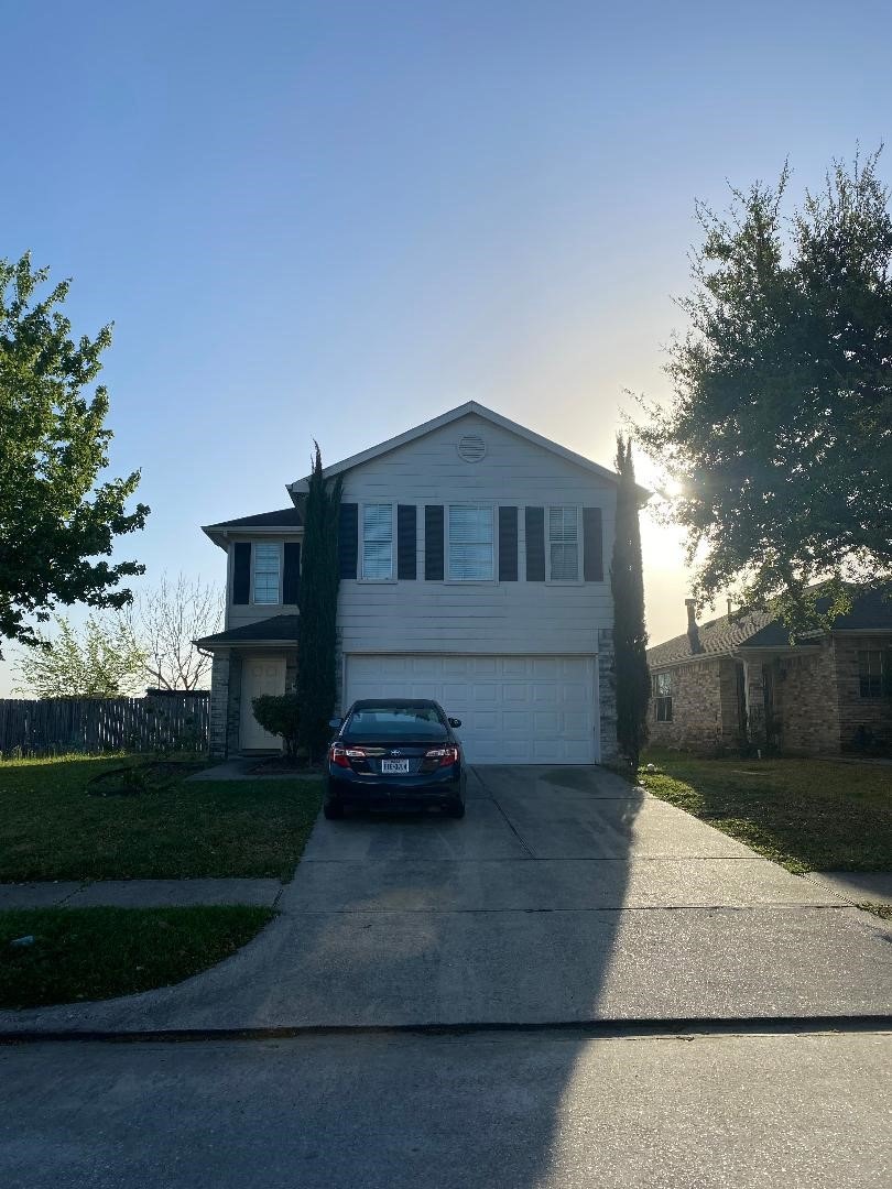 9850 Phil Halstead Dr, Houston, TX 77086 - photo 1