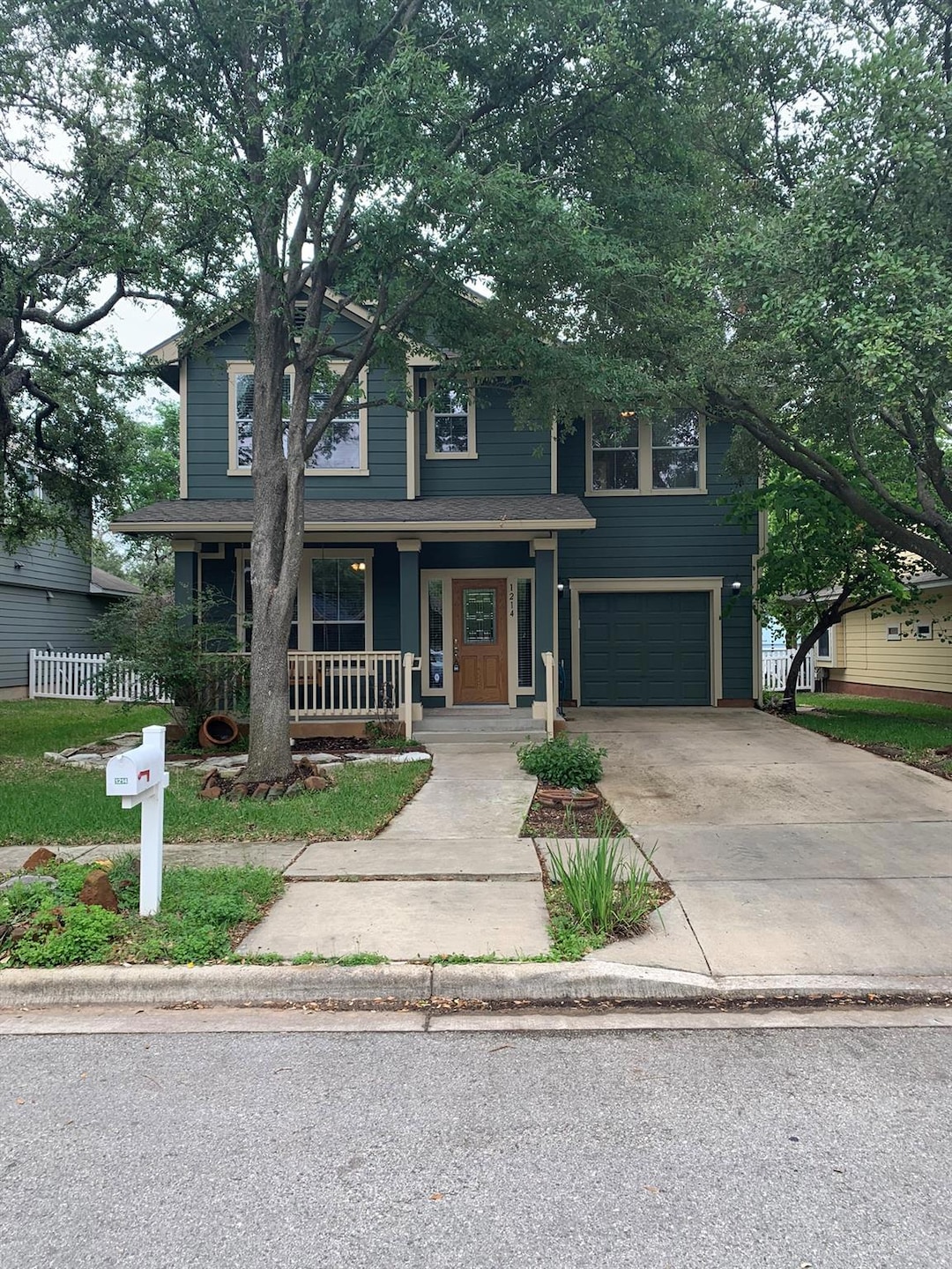 For Rent $2,100/month