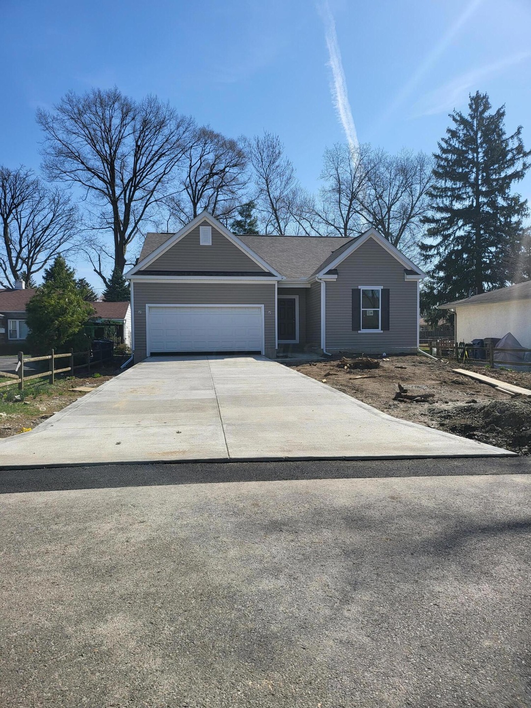 640 Westphal Ave, Columbus, OH 43213 - photo 1