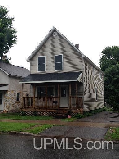 119 E Peck St, Negaunee, MI 49866 - photo 1