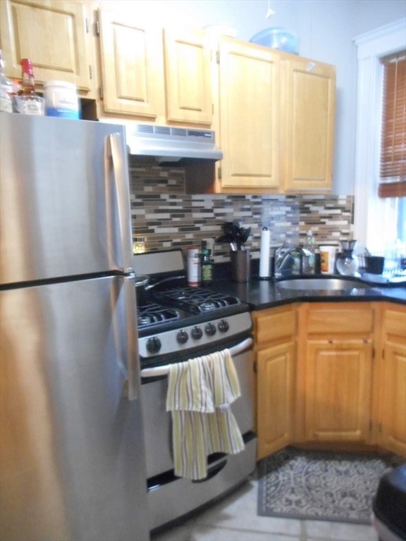 1564 Commonwealth Ave unit 10, Boston, MA 02135 - photo 1