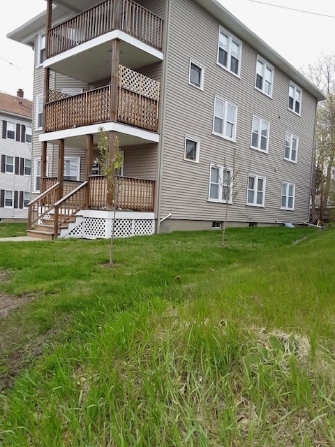 103 Lake St unit 1, Webster, MA 01570 - photo 1