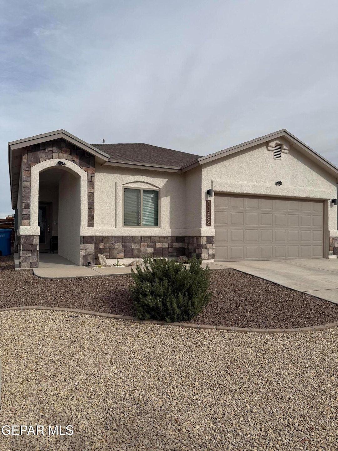 11388 Santa Barbara Dr, Socorro, TX 79927 - photo 1