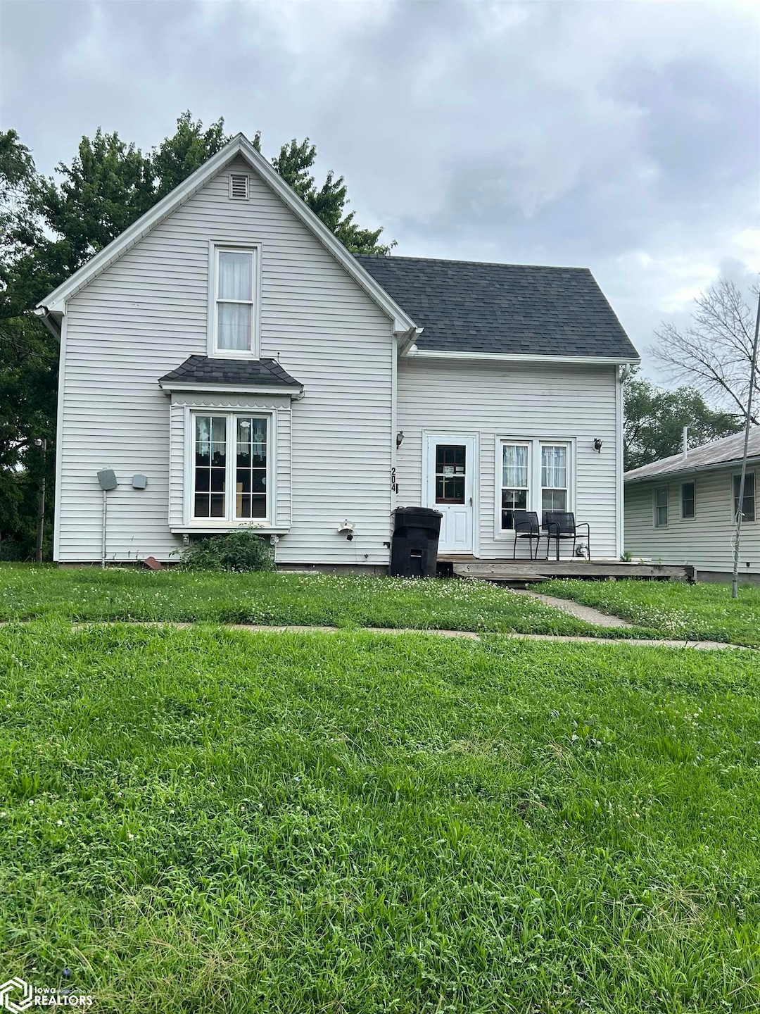 204 NE 7th St, Leon, IA 50144 - photo 1