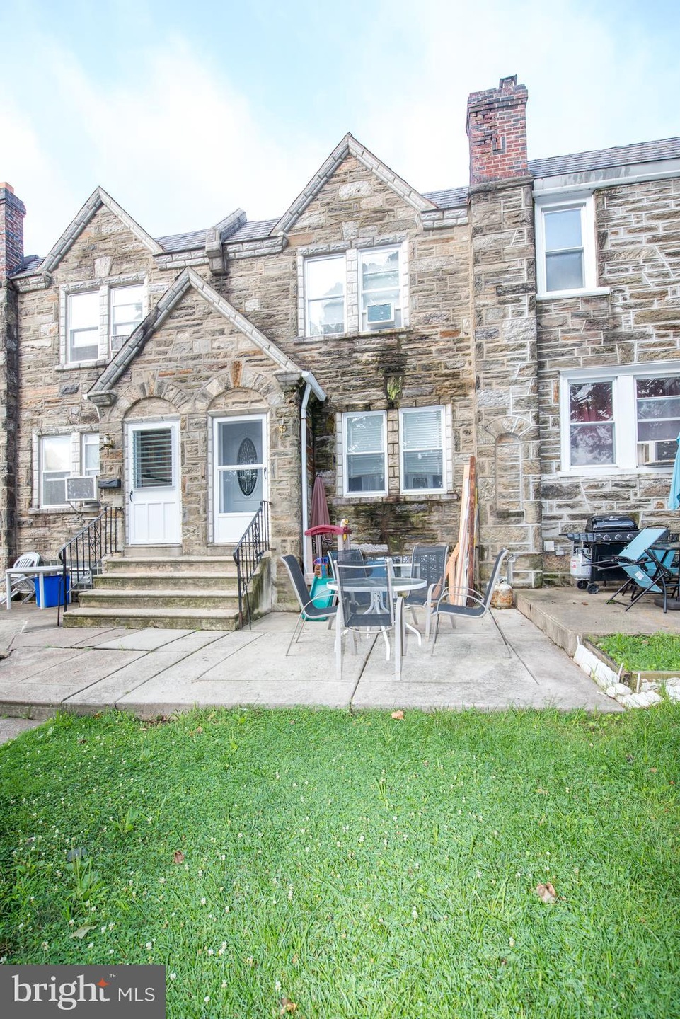 3538 Chippendale St, Philadelphia, PA 19136 - photo 1