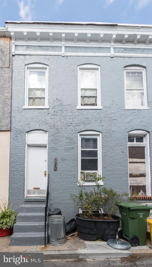 520 N Duncan St, Baltimore, MD 21205 - photo 1
