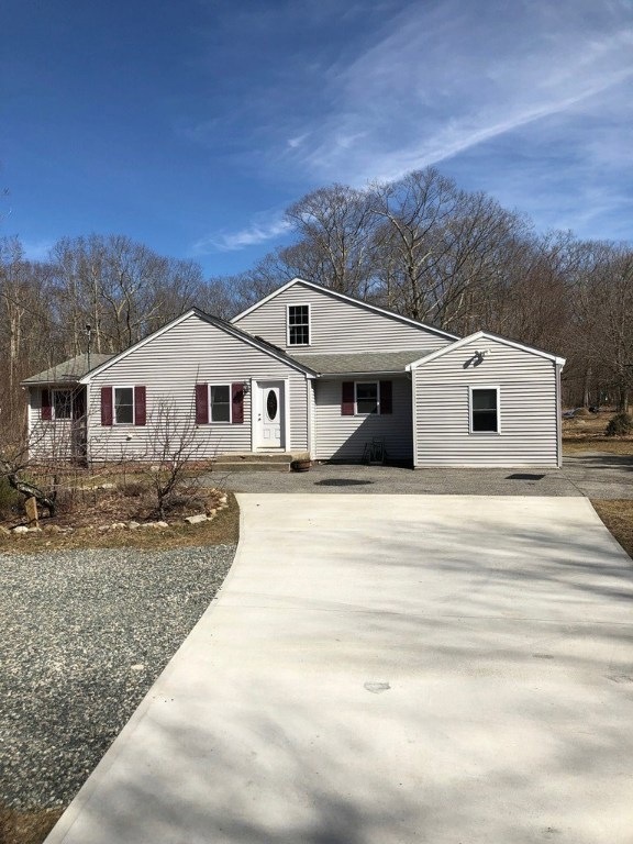 888 Chopmist Hill Rd, North Scituate, RI 02857 - photo 1