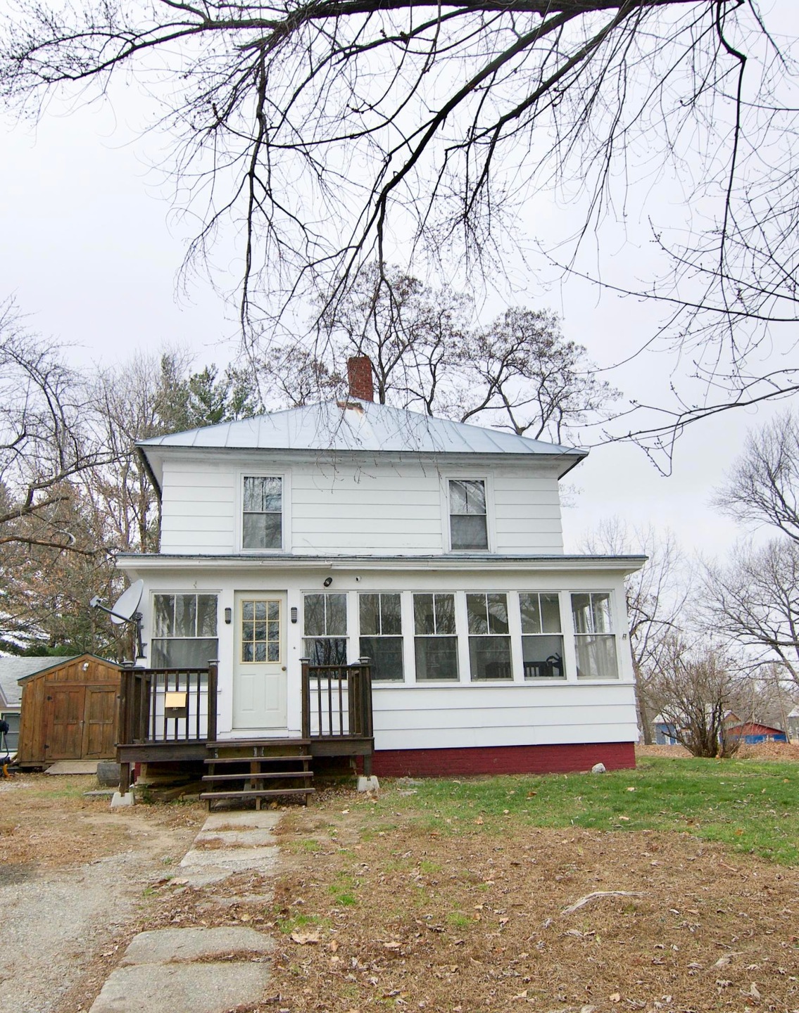 24 Mitchell St, Skowhegan, ME 04976 - photo 1