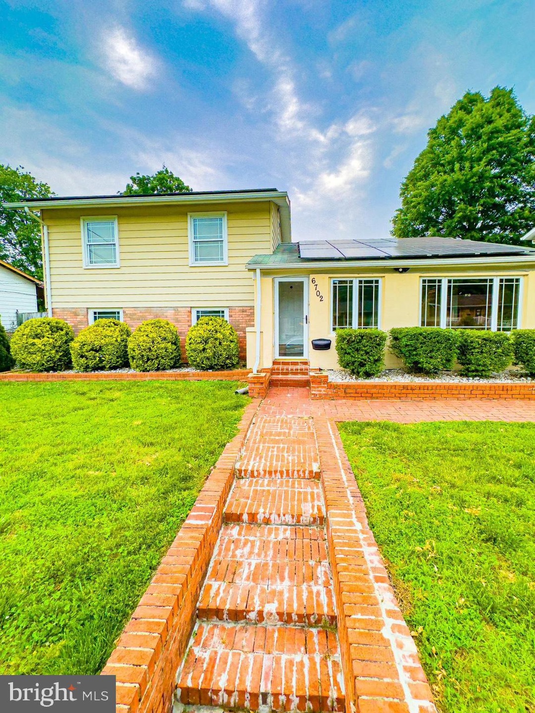 6702 Calmos St, Capitol Heights, MD 20743 - photo 1