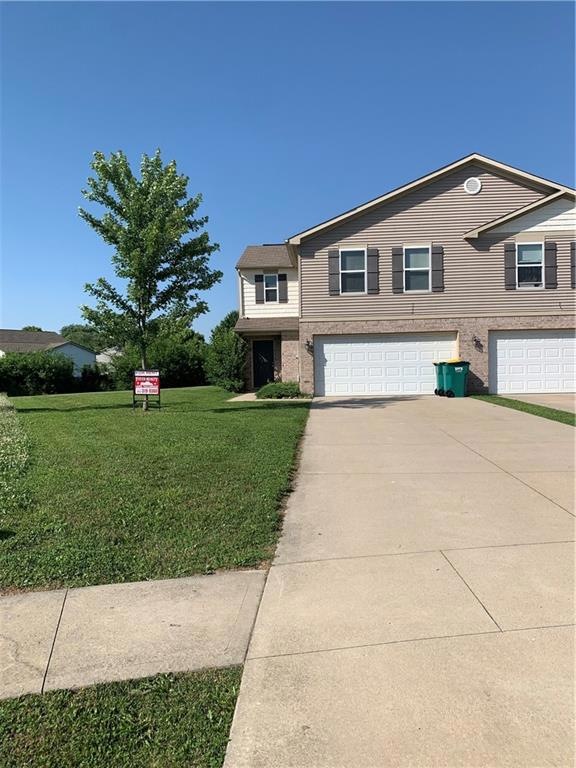 2025 Falcon Ct, Franklin, IN 46131 - photo 1