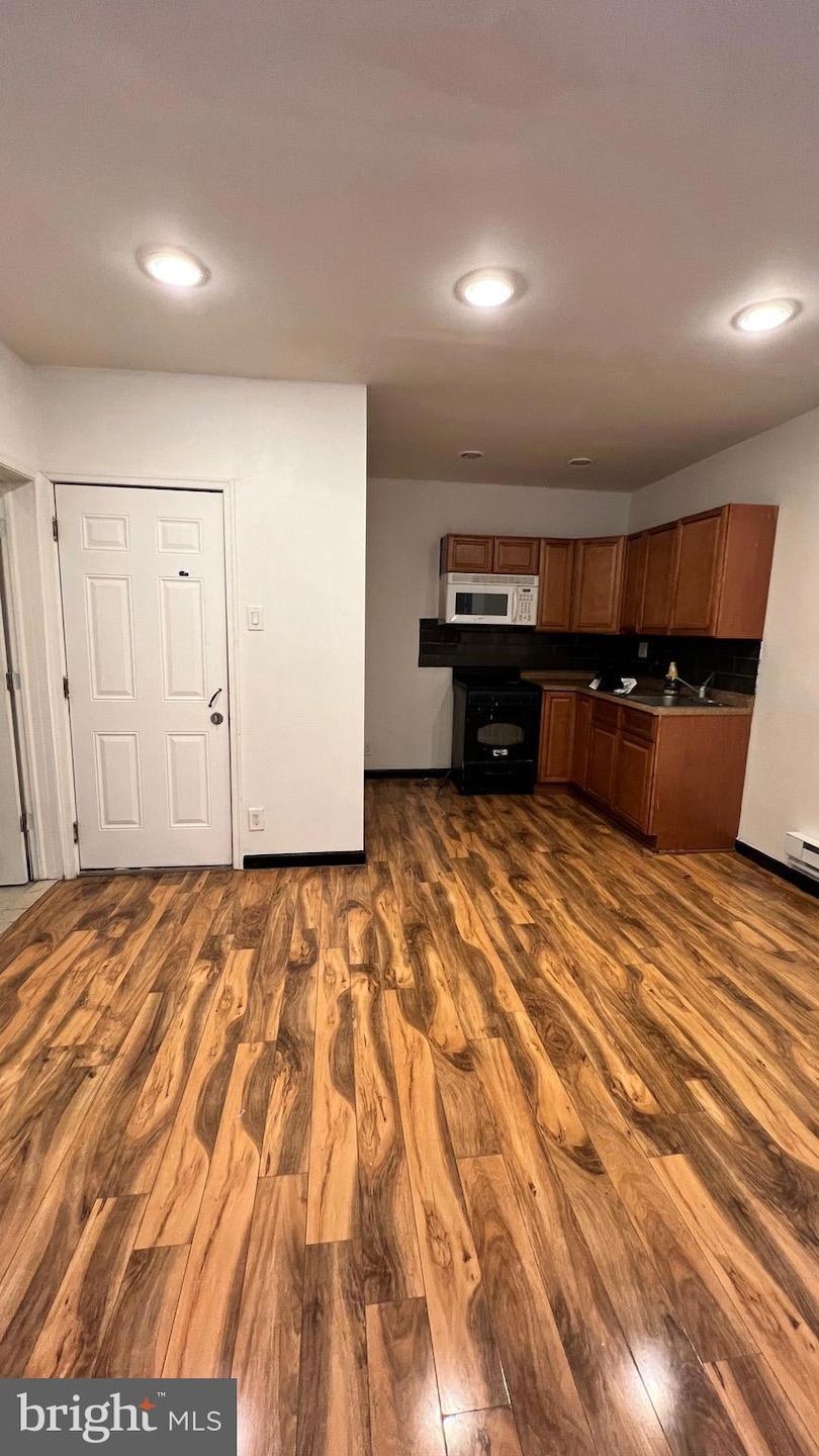 4848 E Roosevelt Blvd, Philadelphia, PA 19124 - photo 1