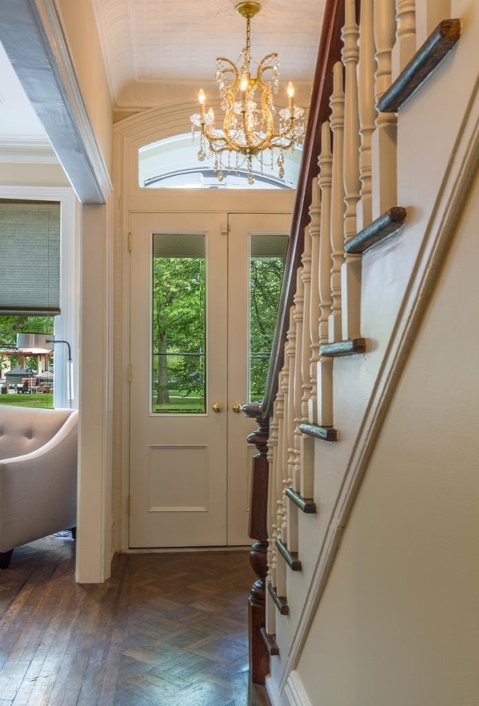 22 W Hamilton Place, Jersey City, NJ 07302 - photo 1