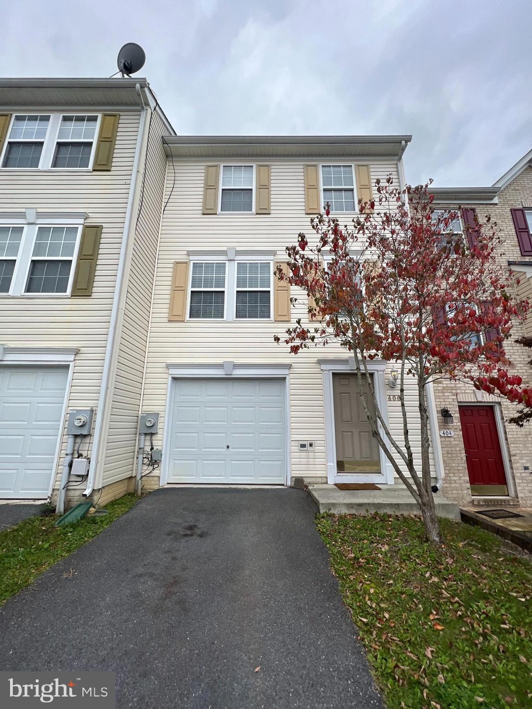 406 Hupps Hill Ct, Strasburg, VA 22657 - photo 1