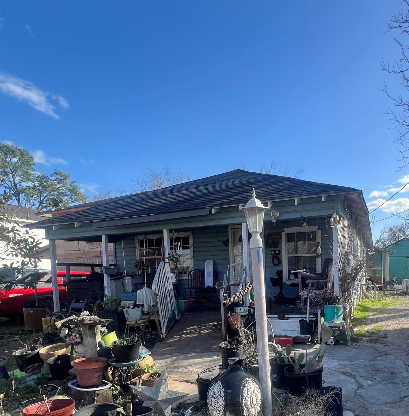 206 Garrotsville St, Houston, TX 77022 - photo 1