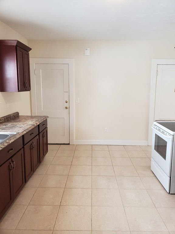 526 Summer St unit 1, Brockton, MA 02302 - photo 1