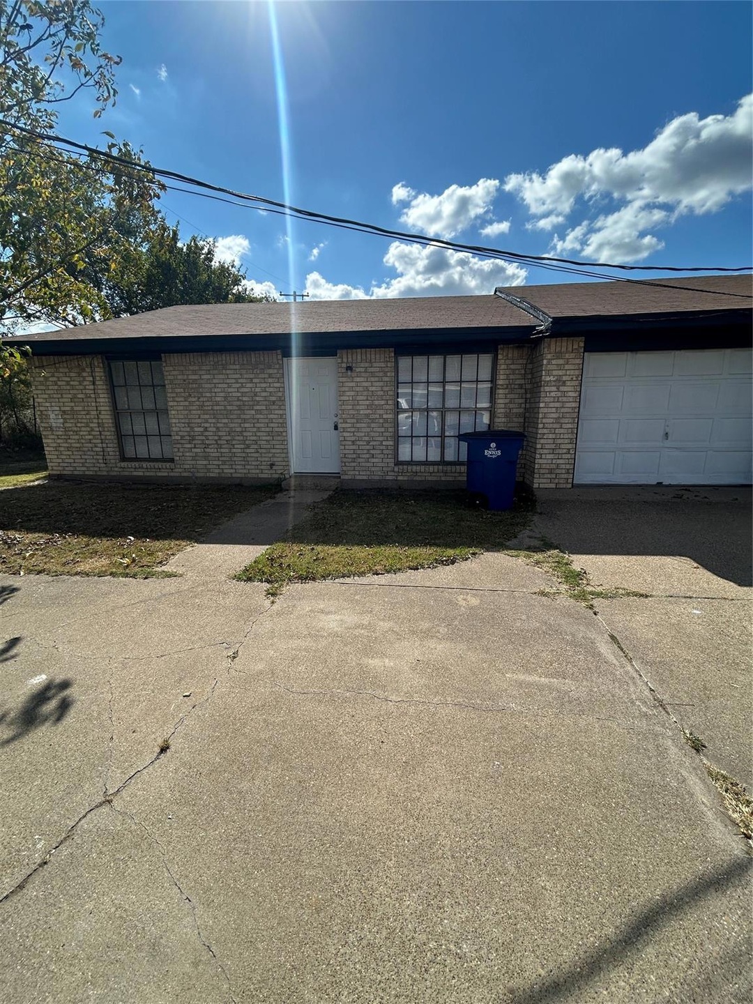 1403 S Cardinal St unit B, Ennis, TX 75119 - photo 1