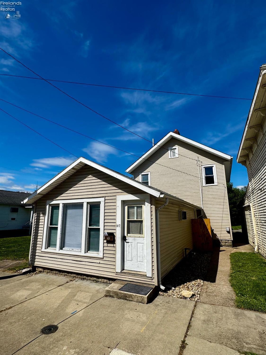 Under Contract $179,900