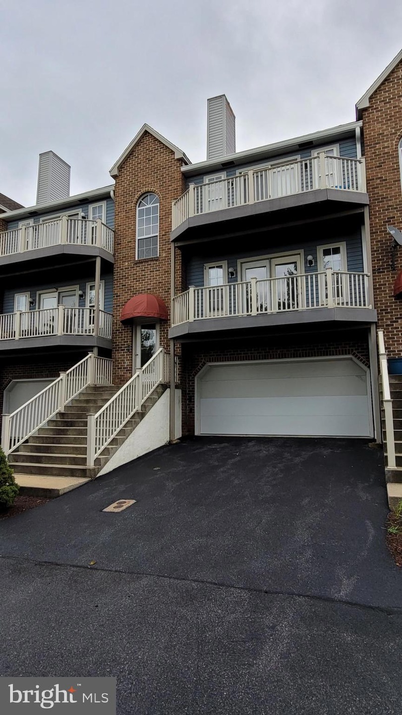 243 N 14th St, Reading, PA 19604 - photo 1