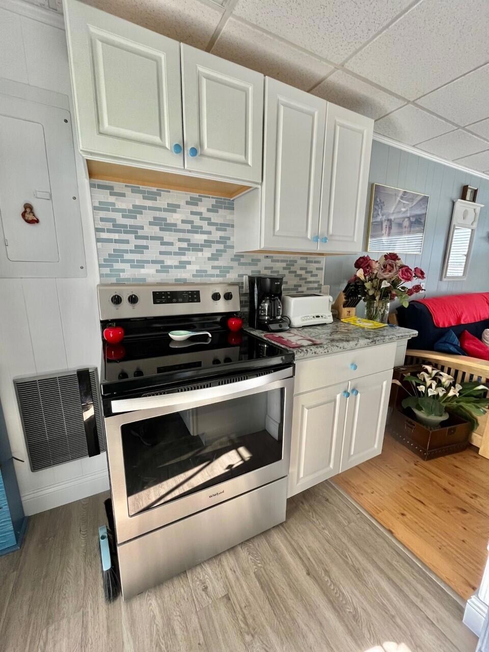 9 E Grand Ave unit 10, Scarborough, ME 04074 - photo 1