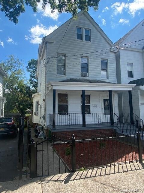 Sold $624,000 • Co-Listing Agent