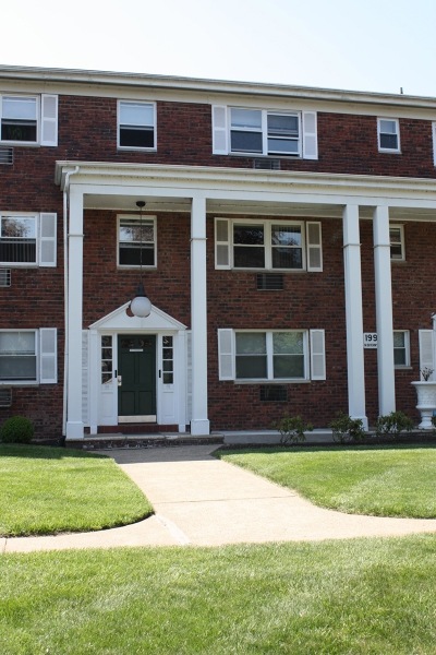 199-B 4 N Beverwyck Rd unit B4, Parsippany-Troy Hills Twp., NJ 07034 - photo 1