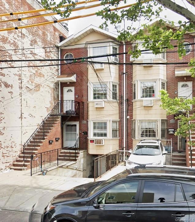 10-03 36th Ave unit 2F, Long Island City, NY 11106 - photo 1