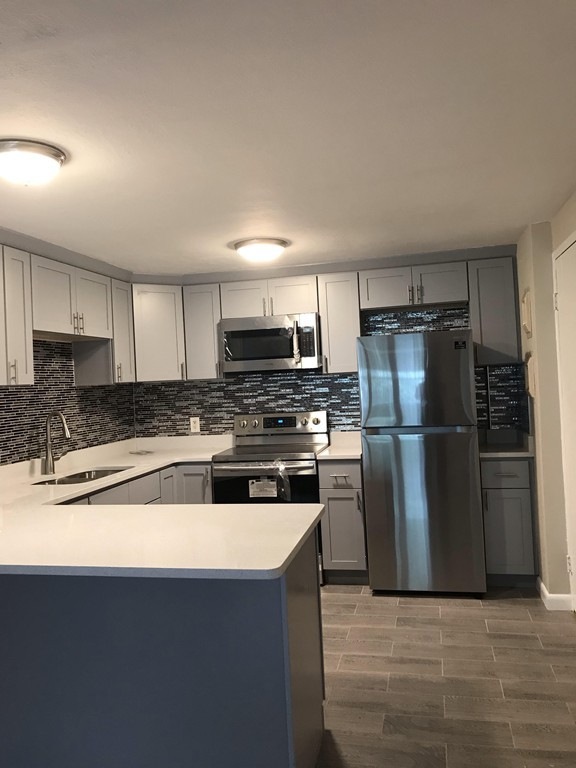 520 Talbot Ave unit 5, Dorchester Center, MA 02124 - photo 1