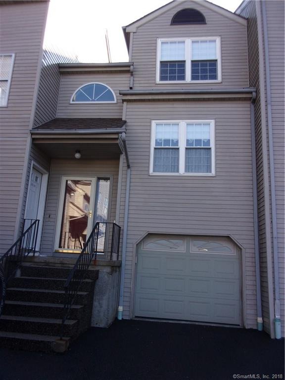 782 Oronoke Rd unit 34, Waterbury, CT 06708 - photo 1