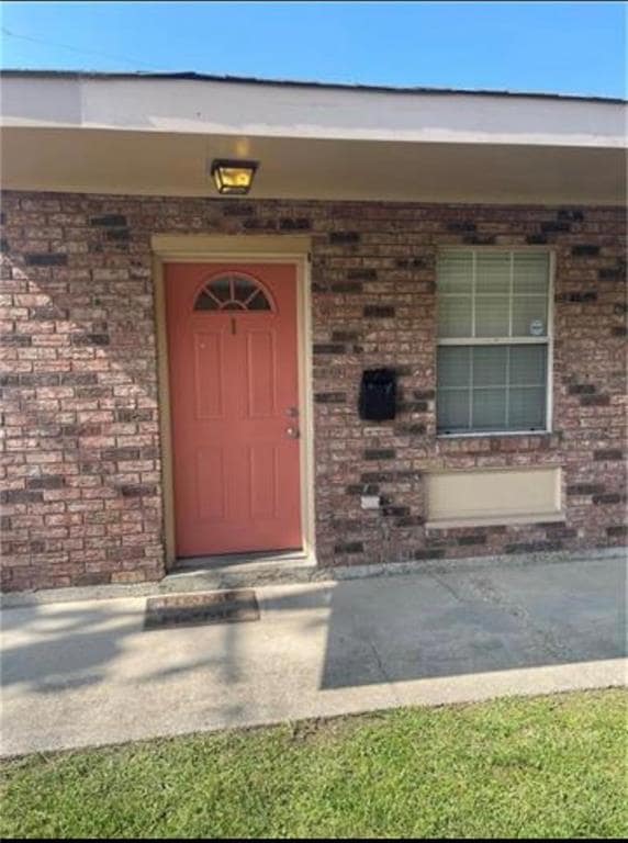 For Rent $1,200/month