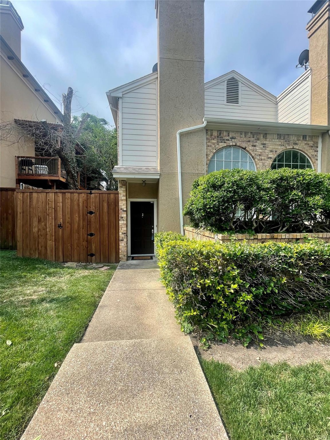 6210 Oram St unit B, Dallas, TX 75214 - photo 1