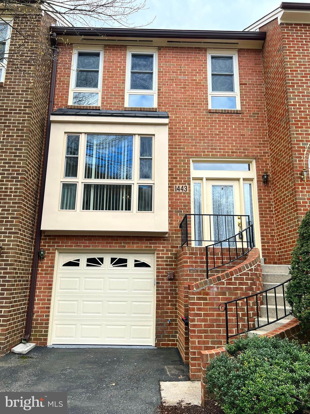 1443 Templeton Place, Rockville, MD 20852 - photo 1