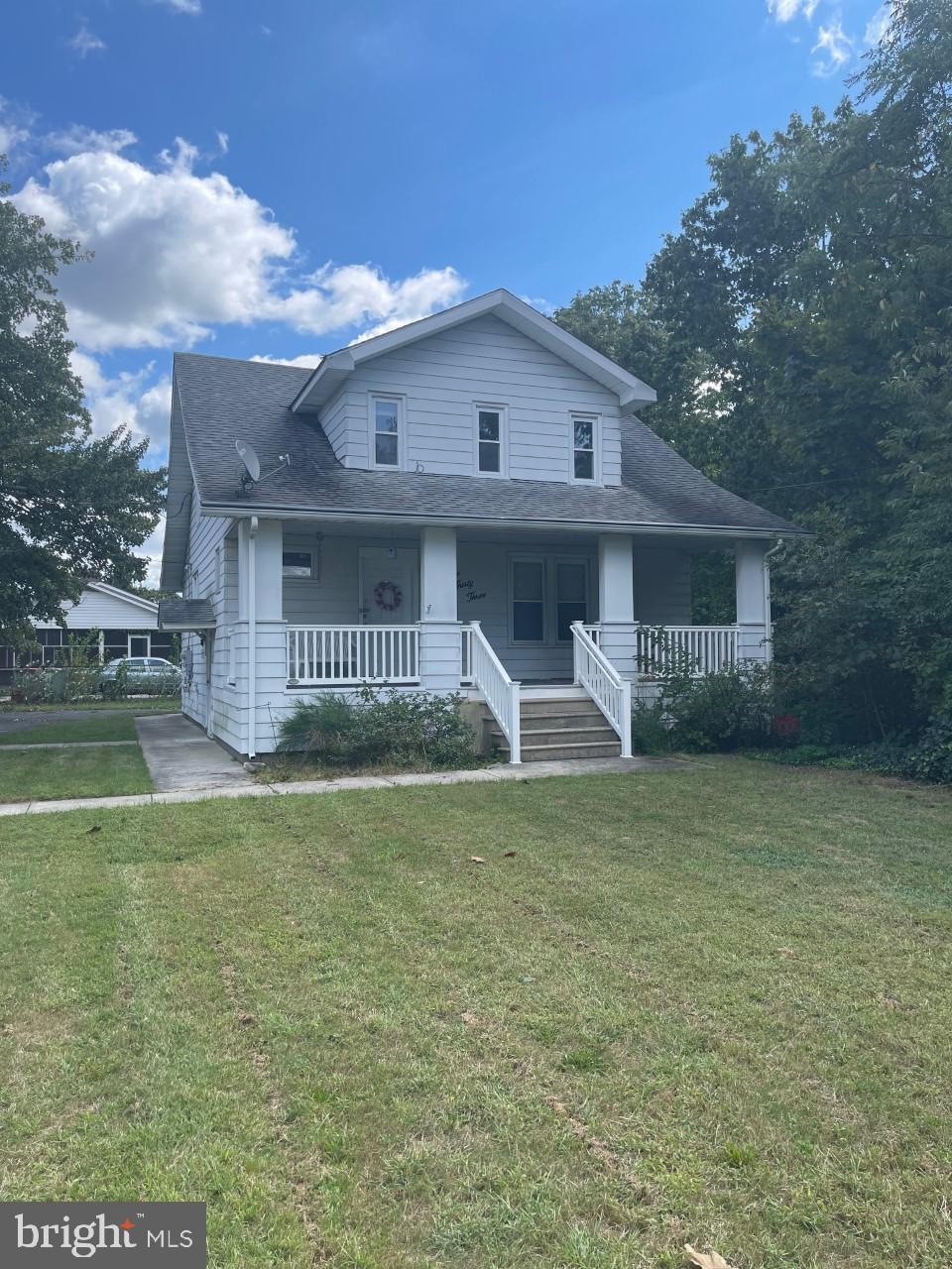 533 N West Ave unit 2, Vineland, NJ 08360 - photo 1