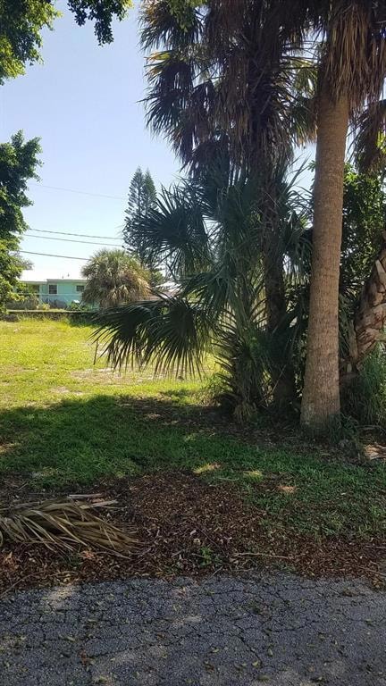 1795 NE 22nd Dr, Jensen Beach, FL 34957 - photo 1