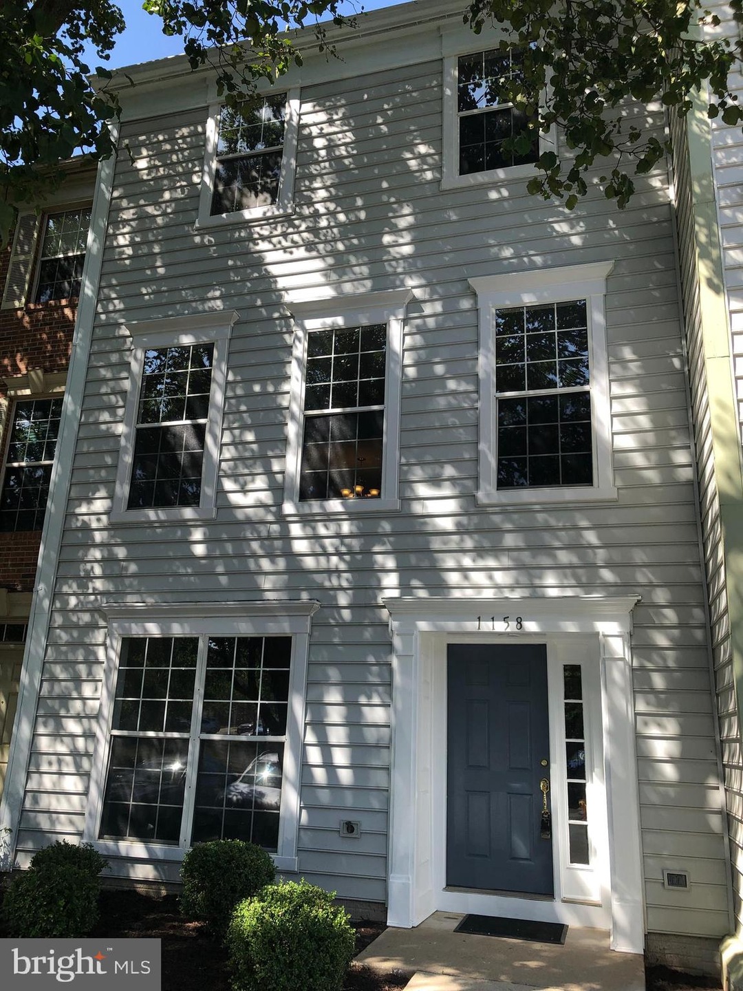 1158 Cypress Tree Place, Herndon, VA 20170 - photo 1