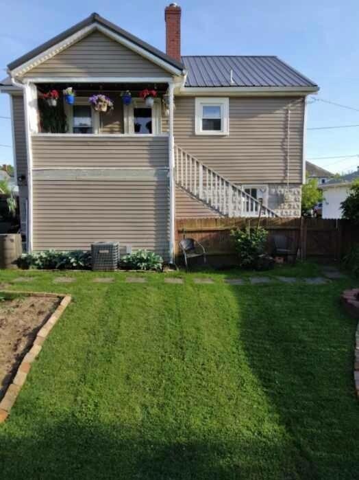 736 1/2 E Allen St, Lancaster, OH 43130 - photo 1