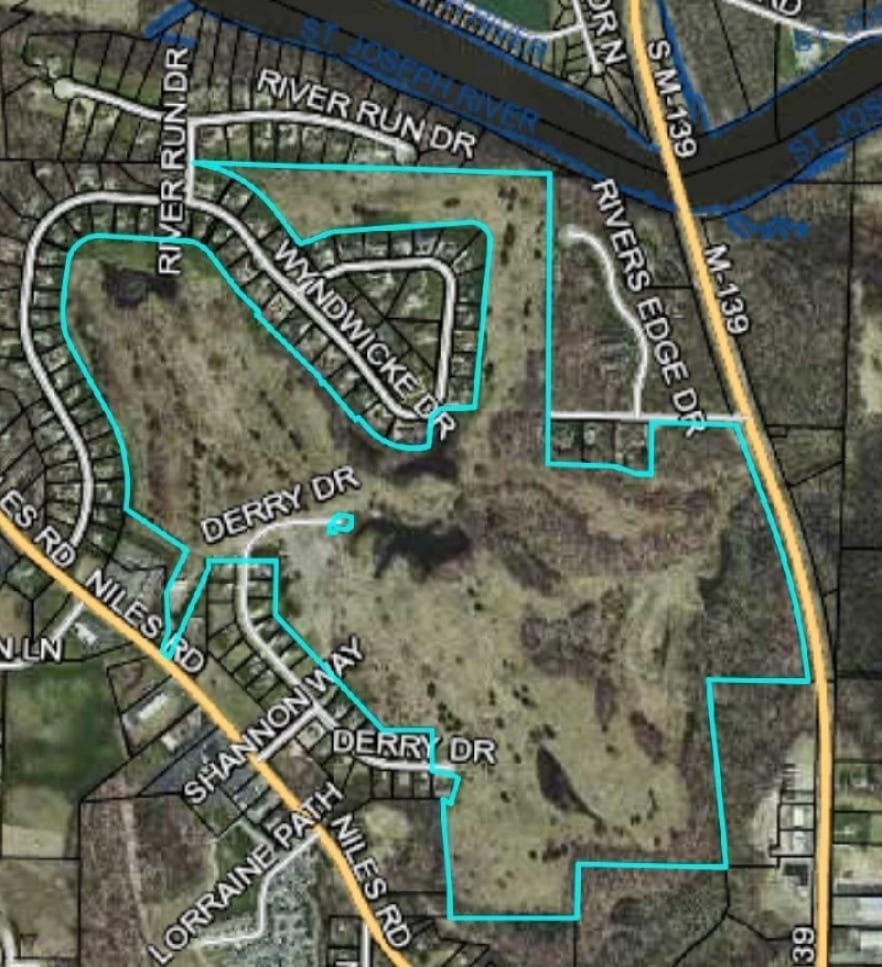 3711 Michigan 63, St. Joseph, MI 49085 - photo 1