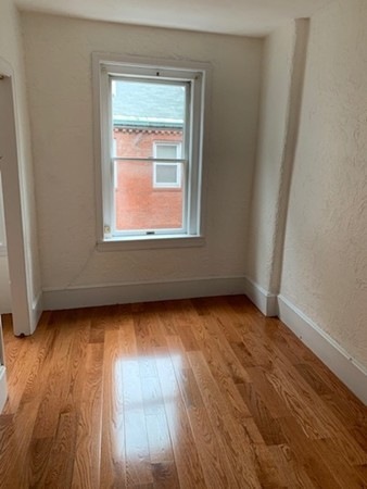 4 Garden Court St unit 3A, Boston, MA 02113 - photo 1