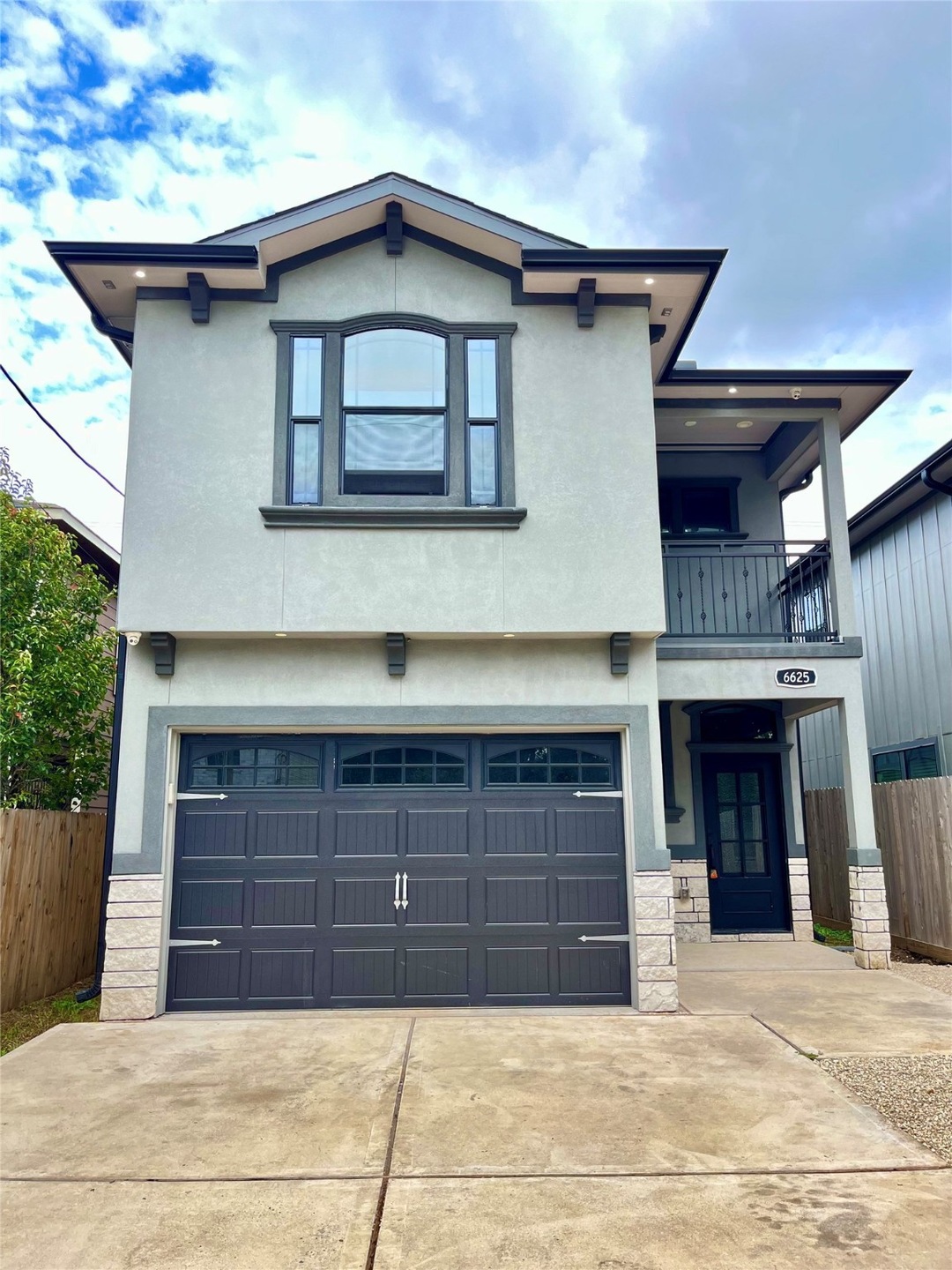 6625 Apollo St, Houston, TX 77091 - photo 1