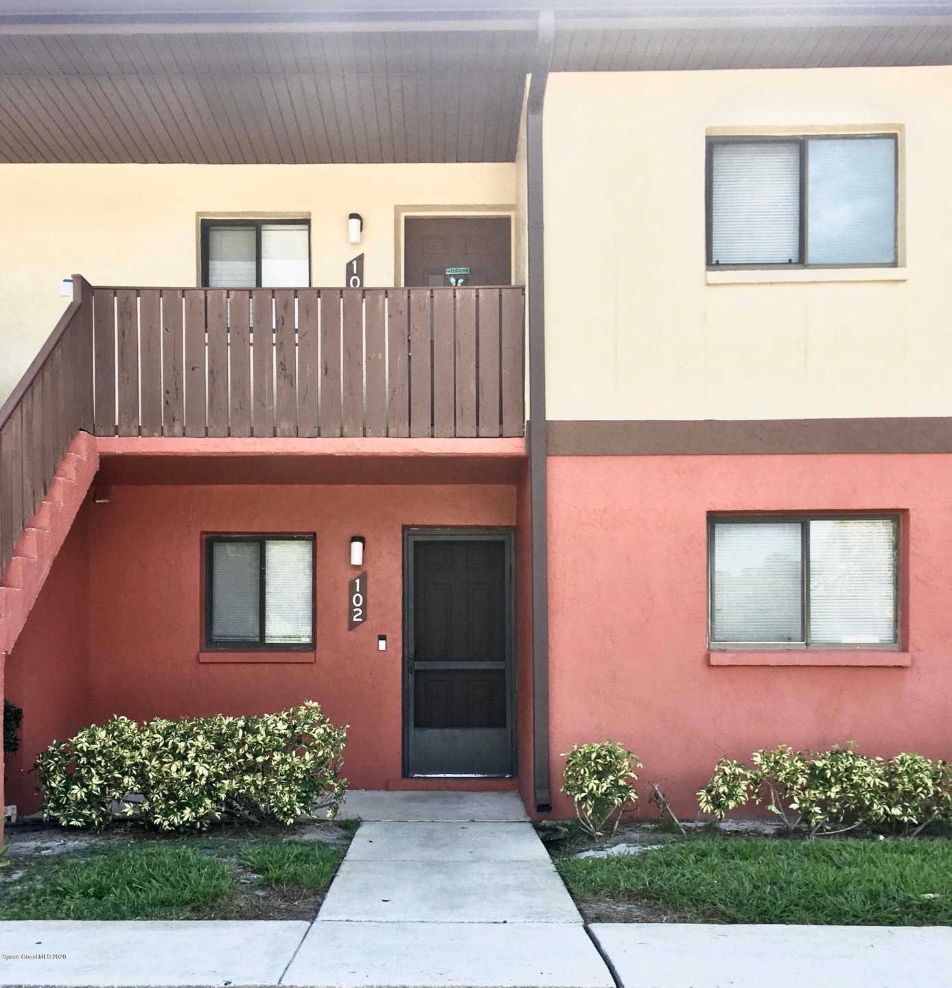 102 Front Image