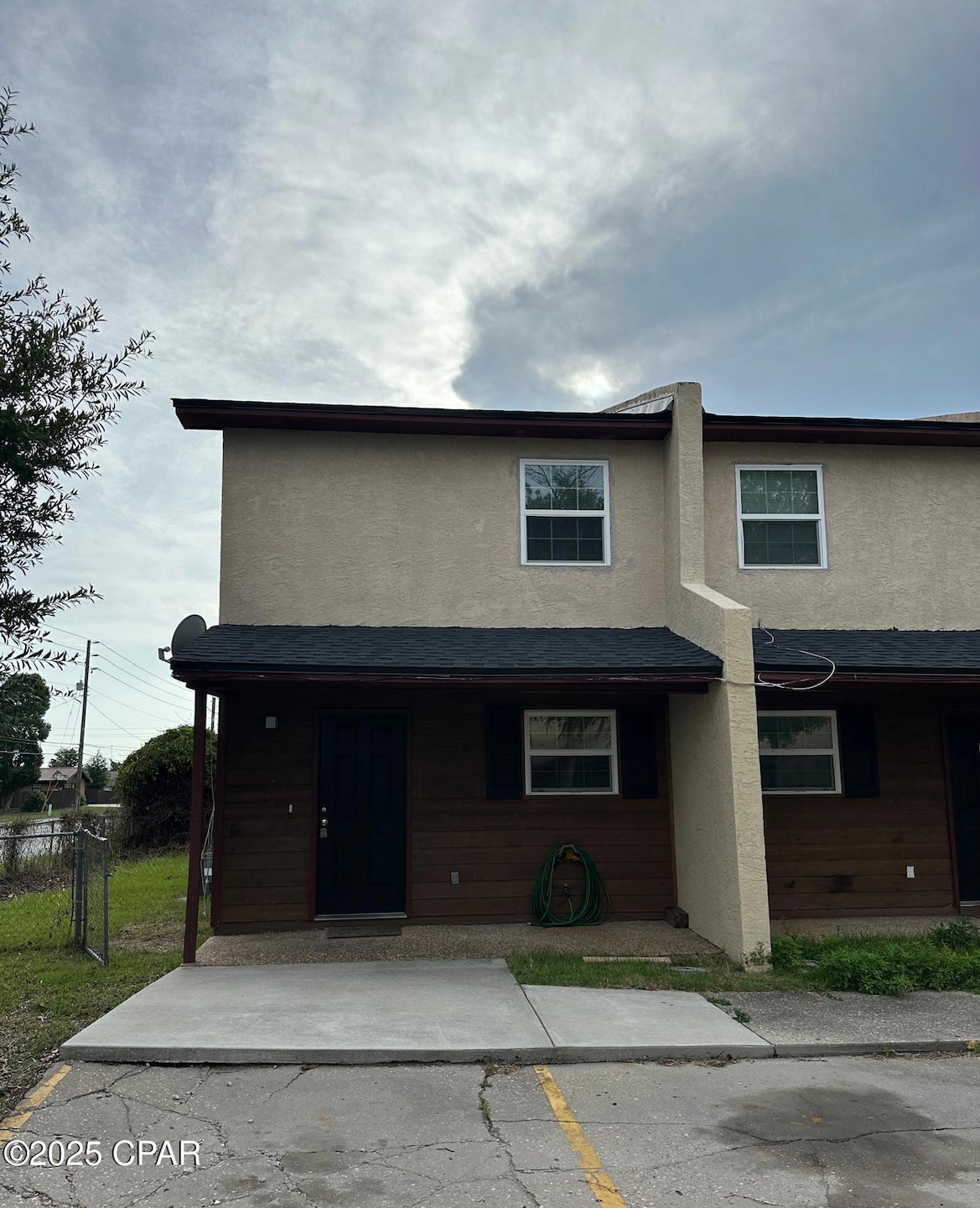 For Rent $1,250/month