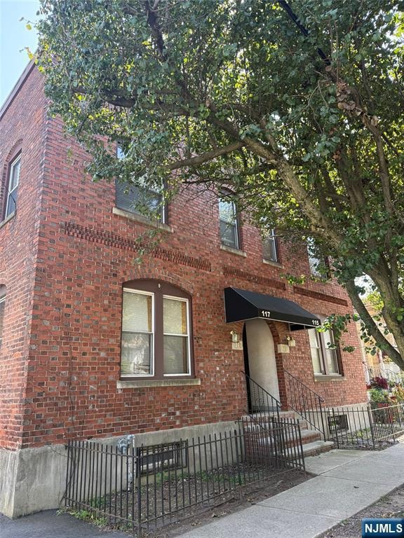 115 Forest St unit 2, Montclair, NJ 07042 - photo 1