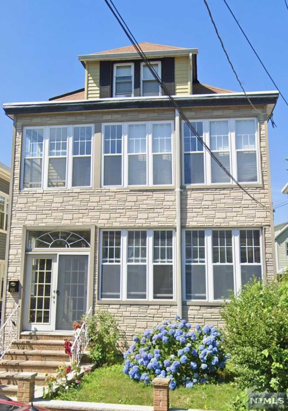 868 York St unit 1, East Rutherford, NJ 07073 - photo 1