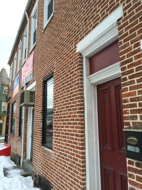 504 W Gordon St, Allentown, PA 18102 - photo 1