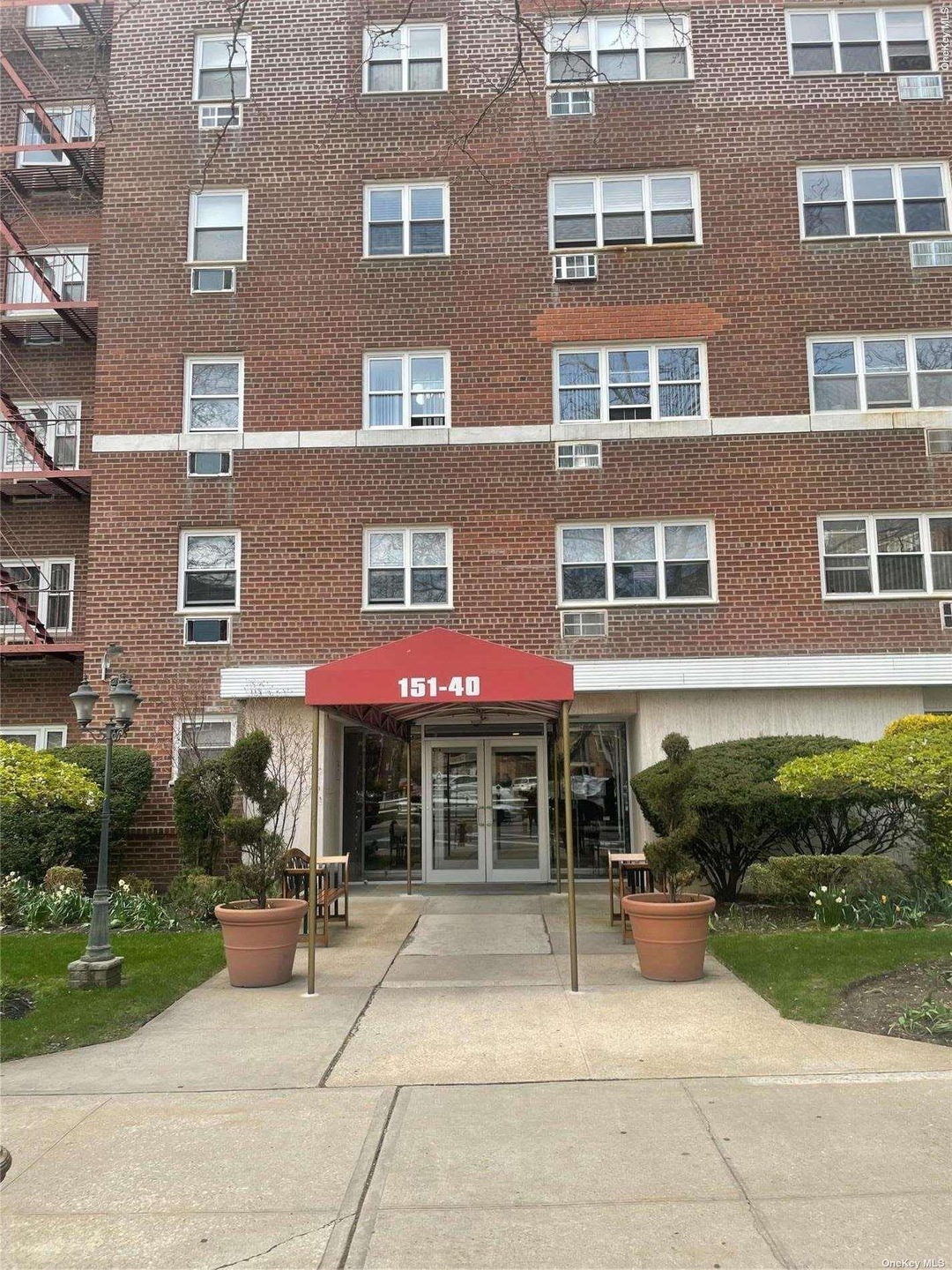 15140 88th St unit 2A, Howard Beach, NY 11414 - photo 1