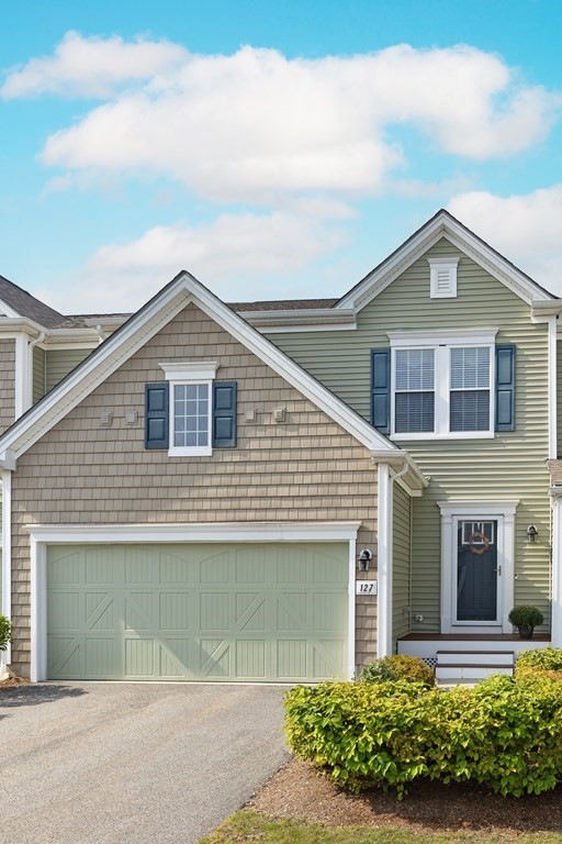 127 Stonehaven Dr, Weymouth, MA 02190 - photo 1