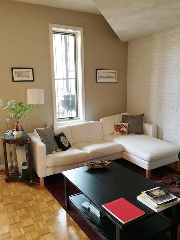 675 Tremont St unit 4, Boston, MA 02118 - photo 1