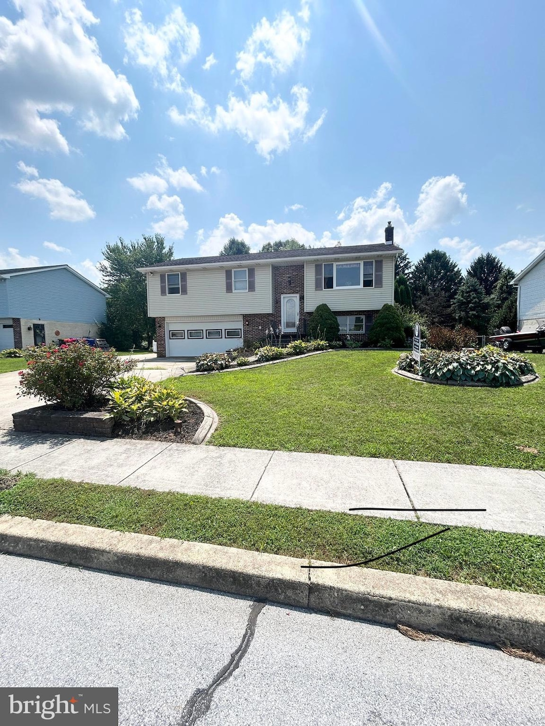 618 Lyman Ave, Womelsdorf, PA 19567 - photo 1