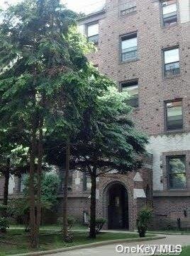 Remo Hall unit A5, Rego Park, NY 11374 - photo 1