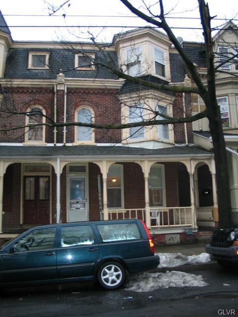 928 W Gordon St, Allentown, PA 18102 - photo 1